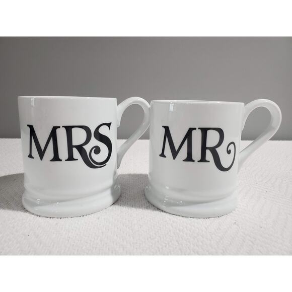 I Godinger & Co MRS & MR COFFEE MUGS Wedding Engagement Gift Open Stock - Picture 1 of 8